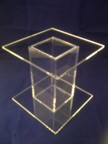 Square perspex acrylic cake - perspex®,